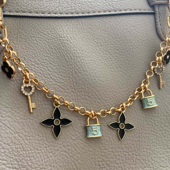 Padlock and key chain charm for purses - Picture 3 of 3